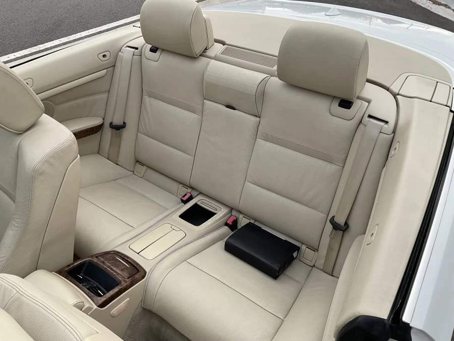 2008 BMW E93 335i Convertible - Image 8 of 12