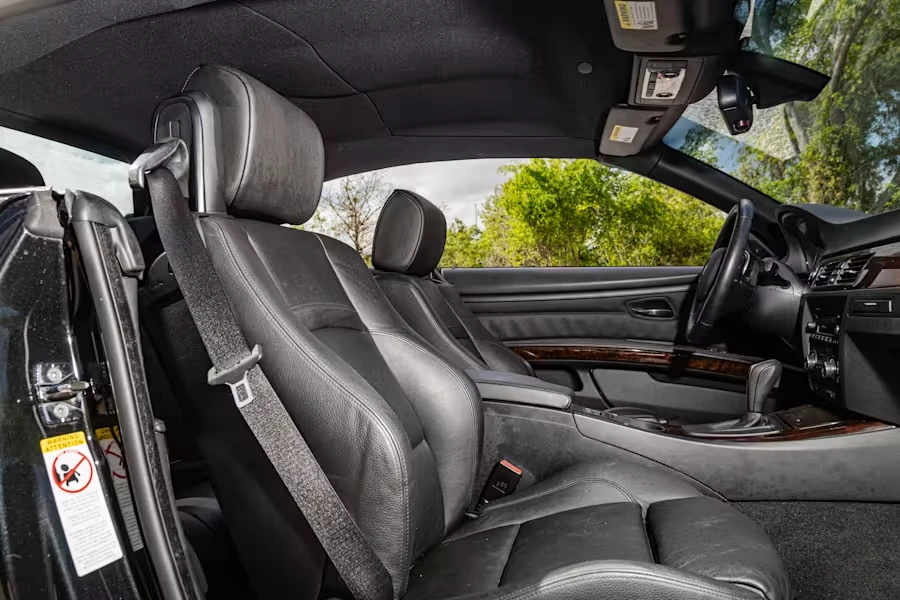 2008 BMW E93 335i Convertible - Image 23 of 27