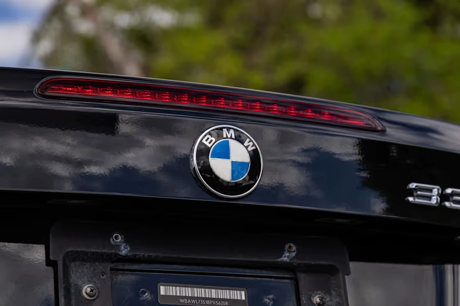 2008 BMW E93 335i Convertible - Image 8 of 27