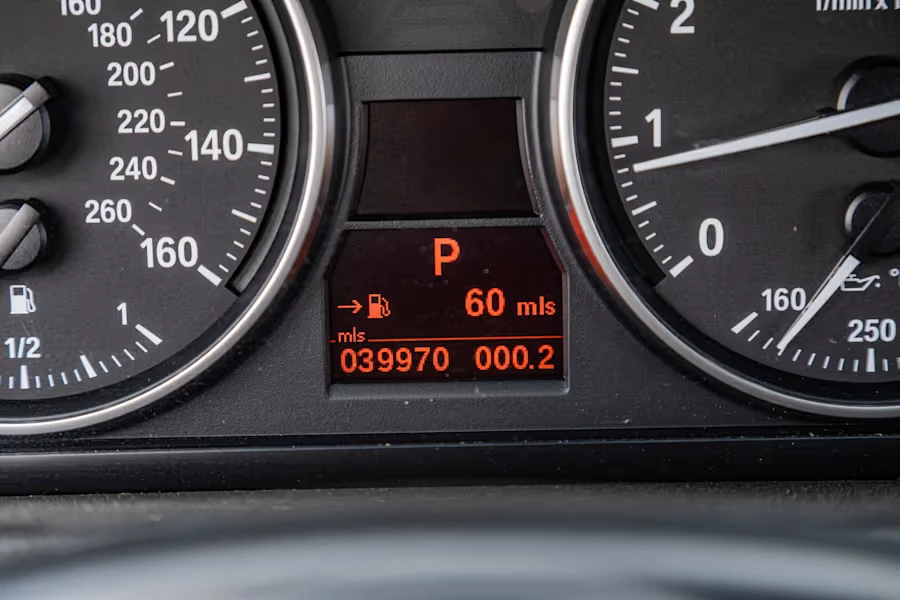 2008 BMW E93 335i Convertible - Image 19 of 27