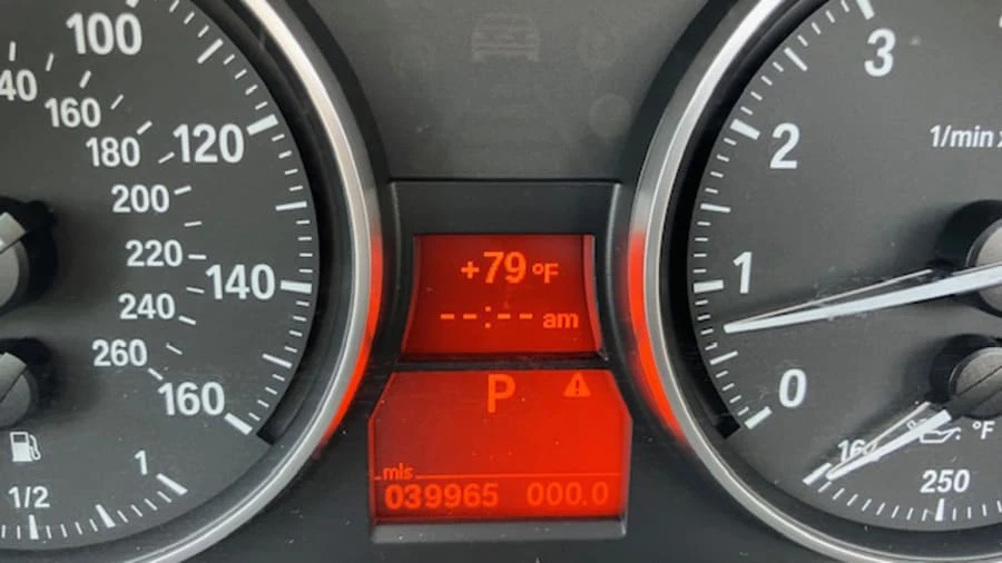 2008 BMW E93 335i Convertible - Image 12 of 13
