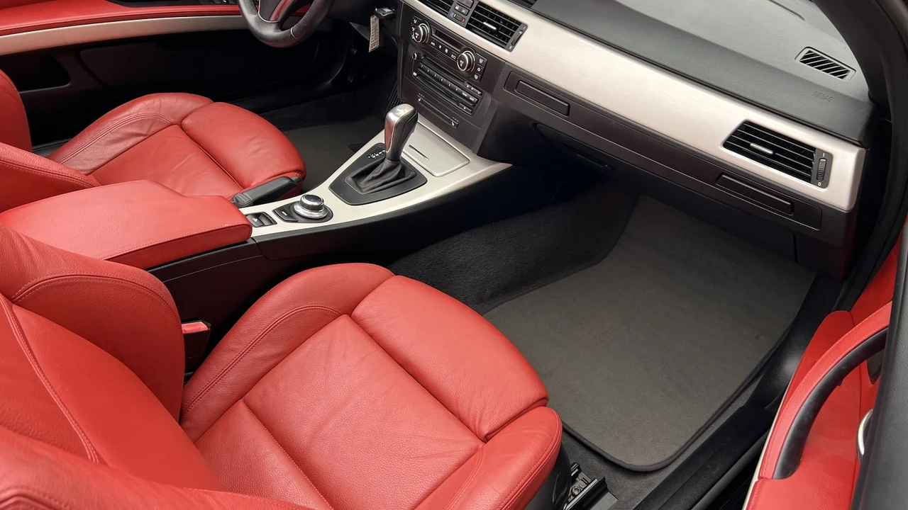 2008 BMW E93 335i Convertible - Image 6 of 11