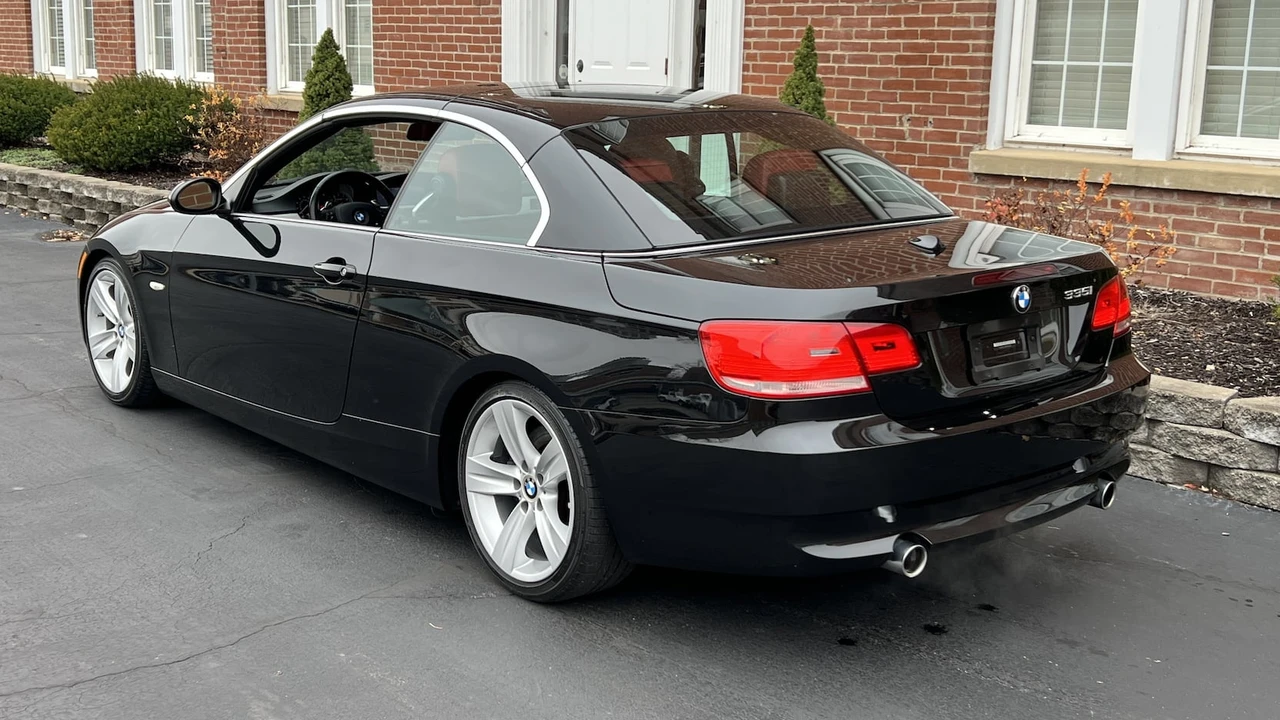 2008 BMW E93 335i Convertible - Image 11 of 11