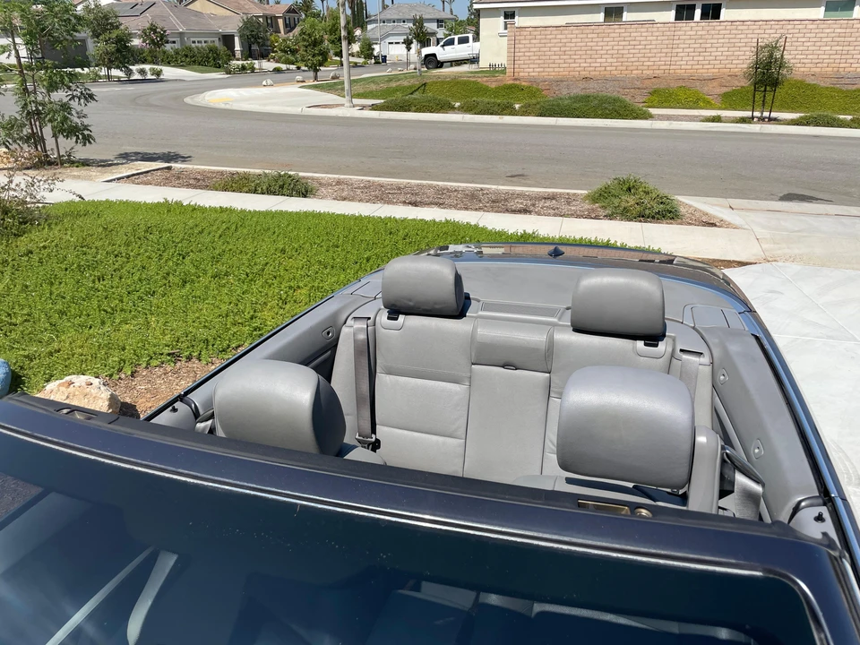 2008 BMW E93 335i Convertible - Image 28 of 31