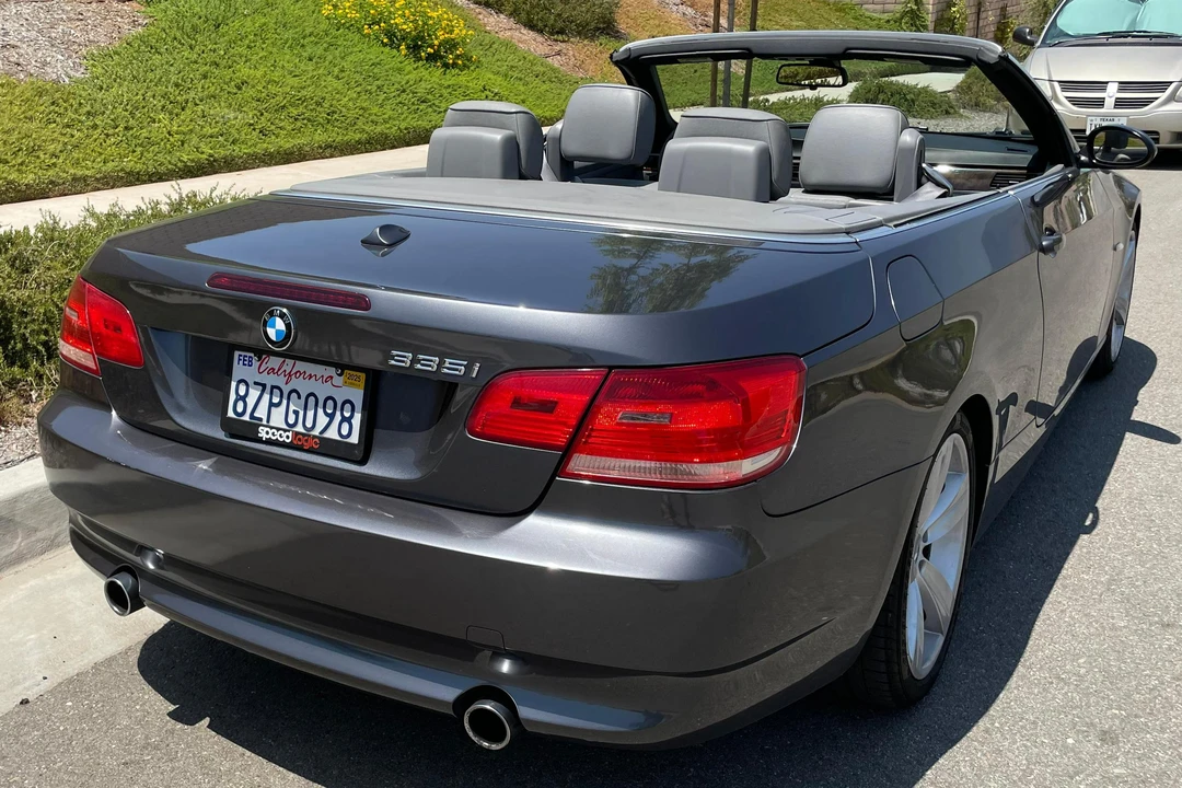 2008 BMW E93 335i Convertible - Image 4 of 31