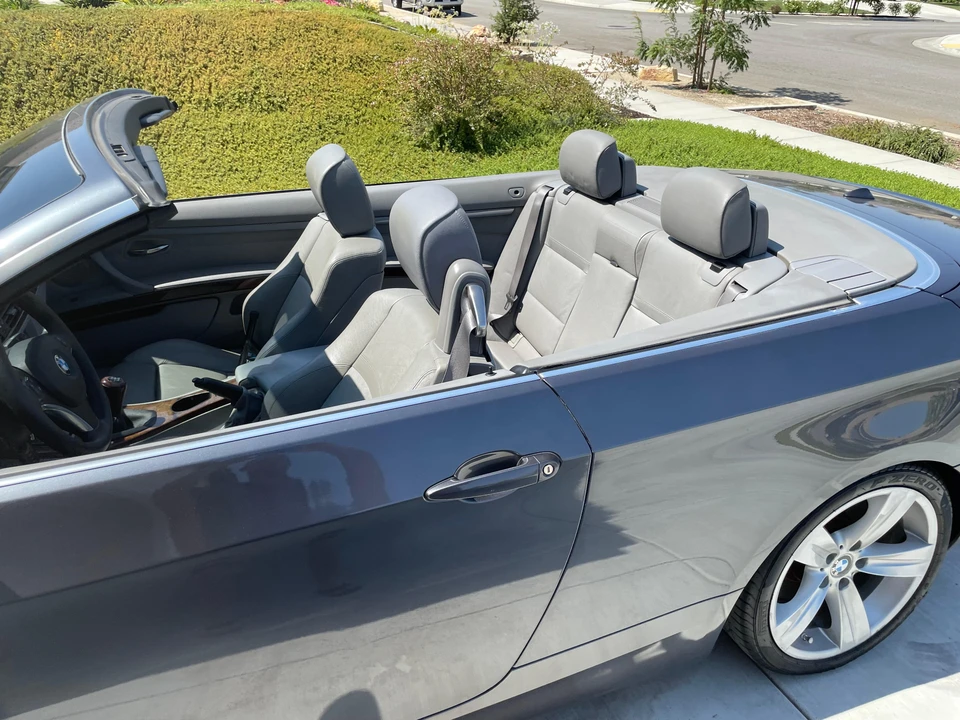 2008 BMW E93 335i Convertible - Image 30 of 31