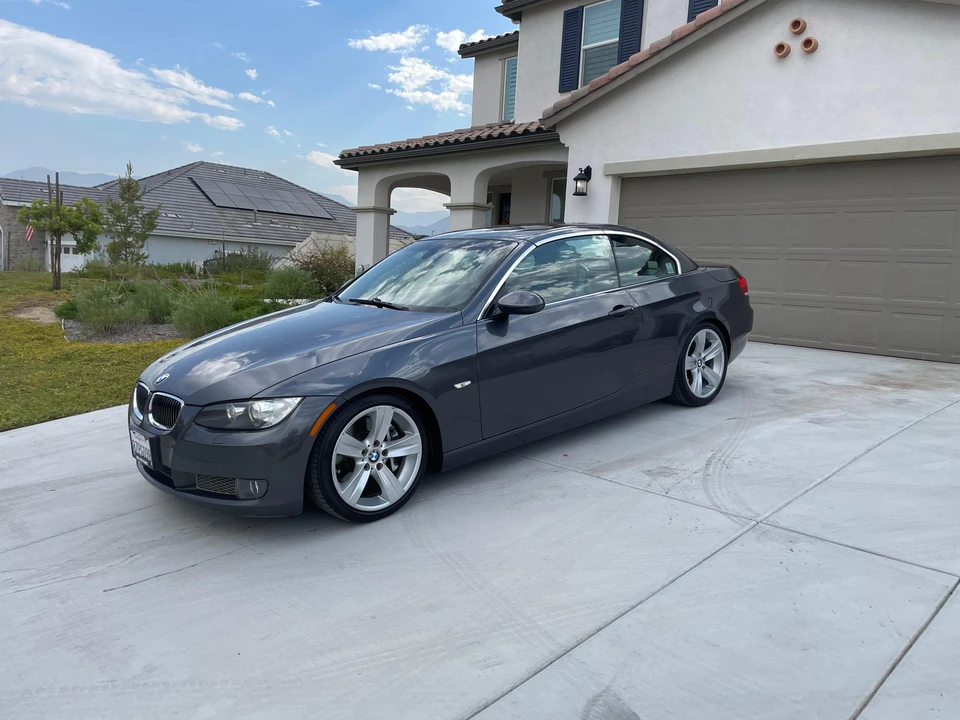 2008 BMW E93 335i Convertible - Image 15 of 31