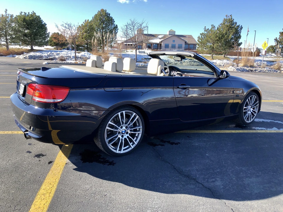 2008 BMW E93 335i Convertible - Image 13 of 31