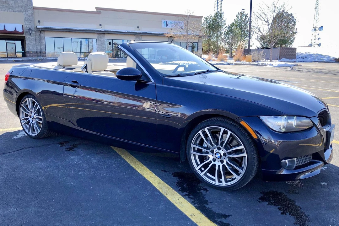 2008 BMW E93 335i Convertible - Image 3 of 31