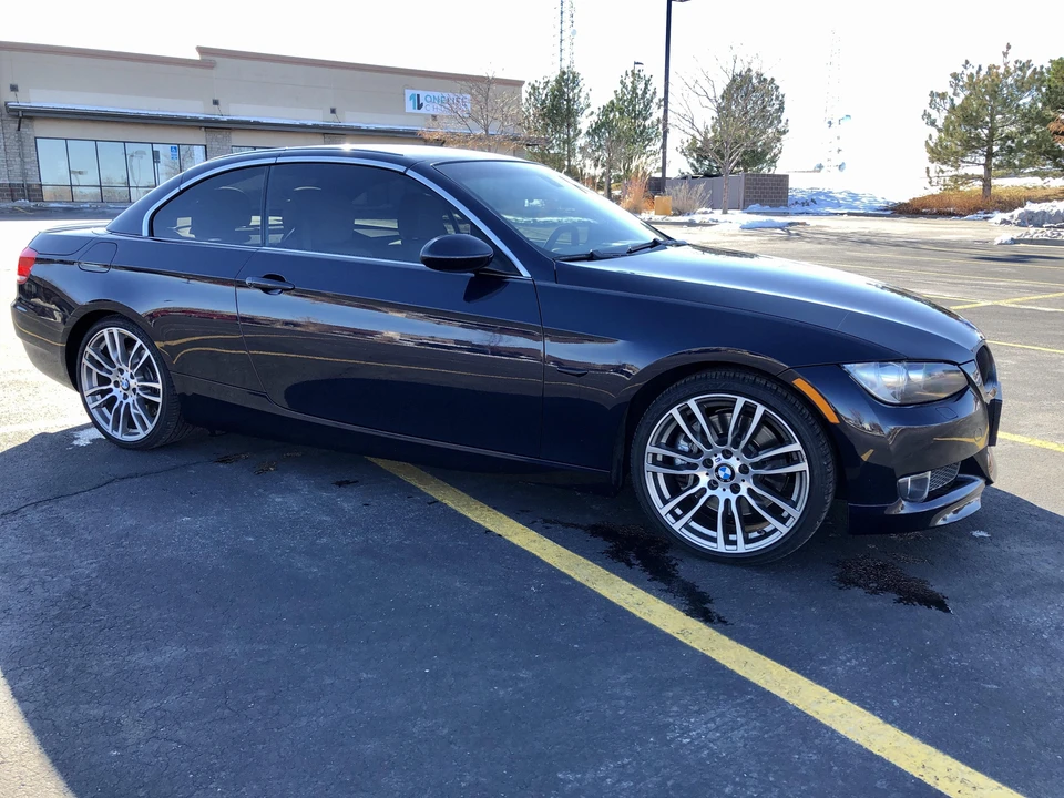 2008 BMW E93 335i Convertible - Image 16 of 31