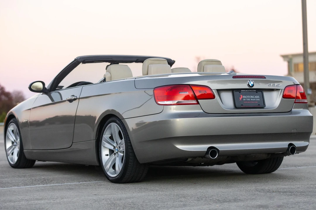 2008 BMW E93 335i Convertible - Image 4 of 5