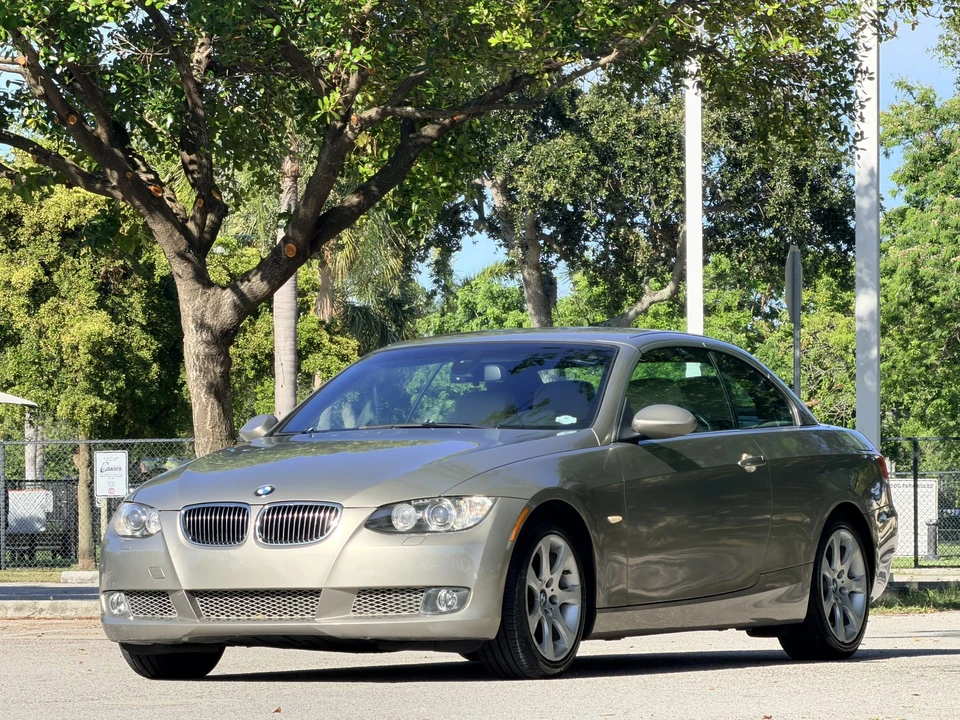 2008 BMW E93 335i Convertible - Image 20 of 31