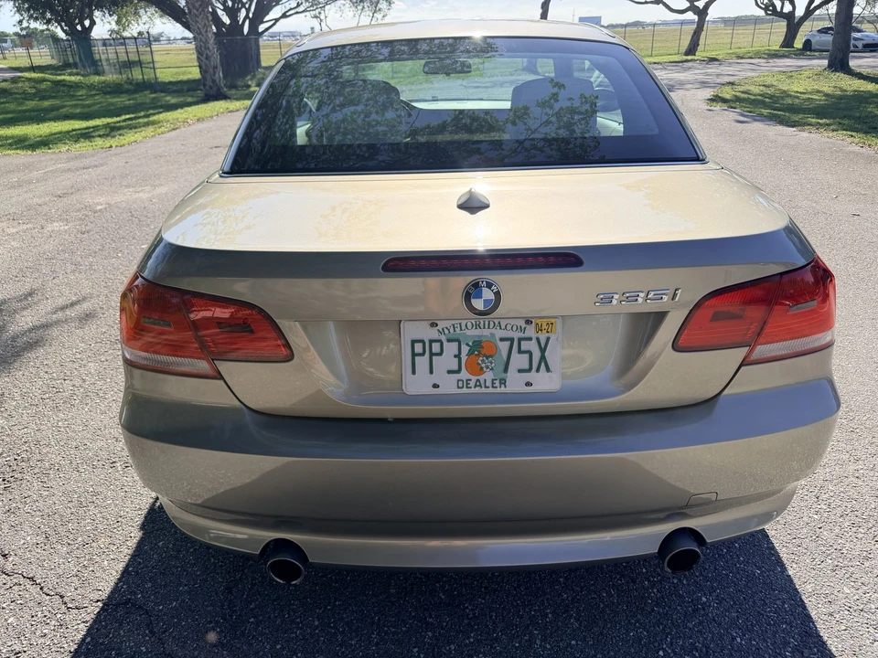 2008 BMW E93 335i Convertible - Image 25 of 31