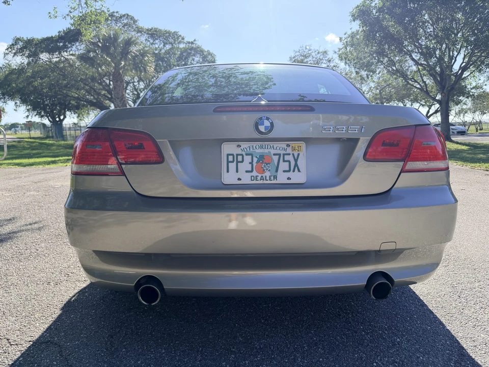 2008 BMW E93 335i Convertible - Image 26 of 31
