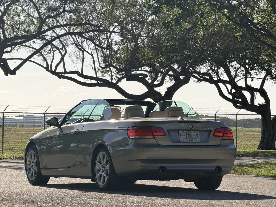 2008 BMW E93 335i Convertible - Image 8 of 31