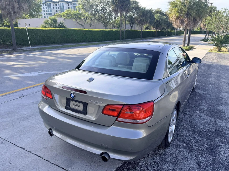 2008 BMW E93 335i Convertible - Image 28 of 31