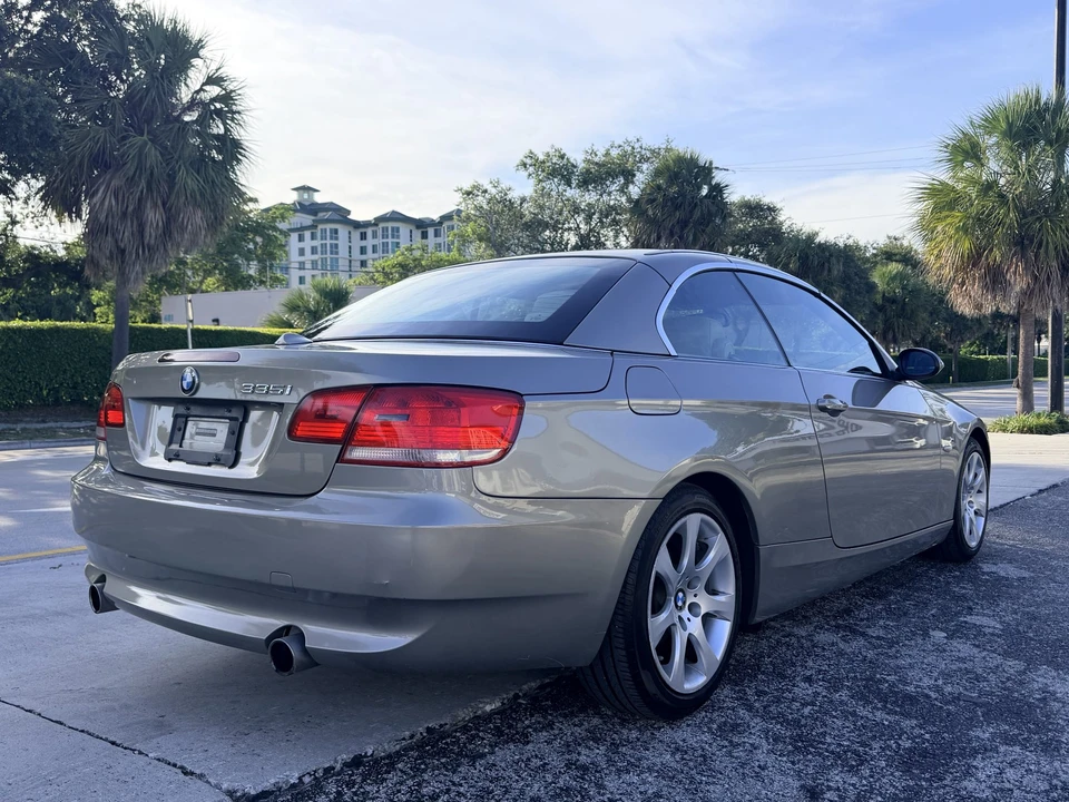 2008 BMW E93 335i Convertible - Image 30 of 31