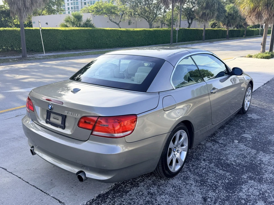 2008 BMW E93 335i Convertible - Image 29 of 31