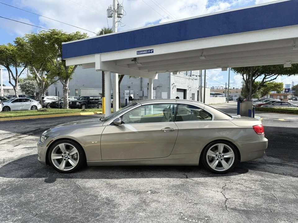 2008 BMW E93 335i Convertible - Image 2 of 15