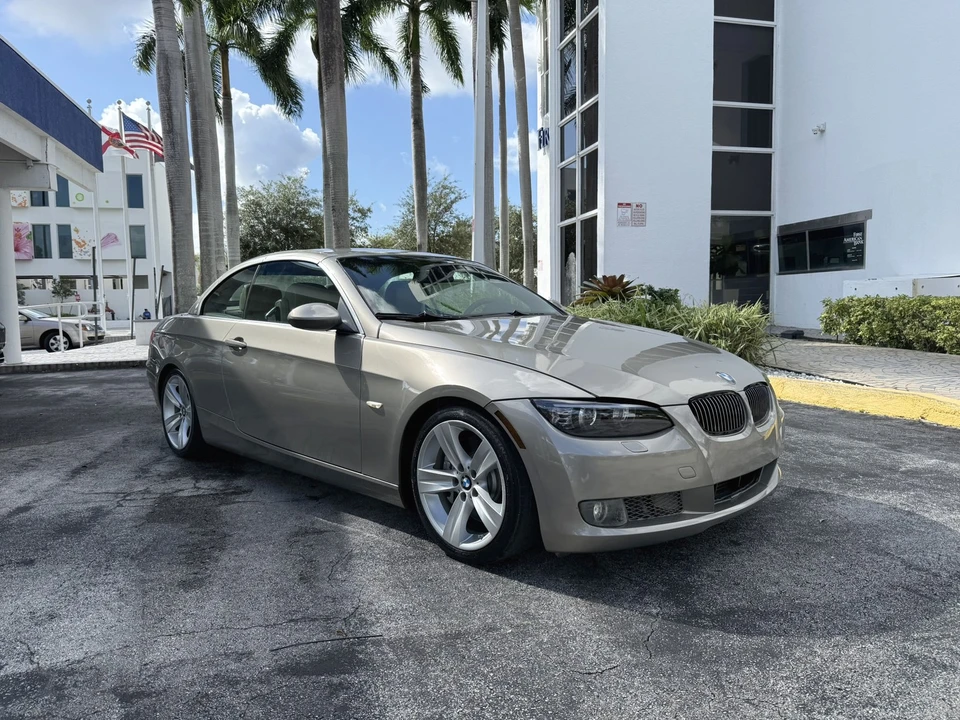 2008 BMW E93 335i Convertible - Image 7 of 15