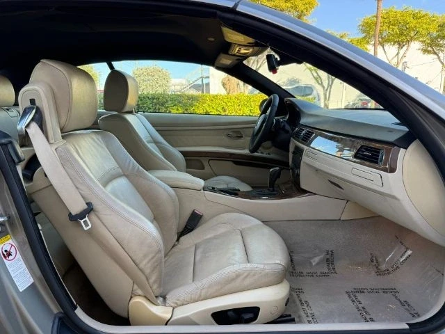 2008 BMW E93 335i Convertible - Image 13 of 21