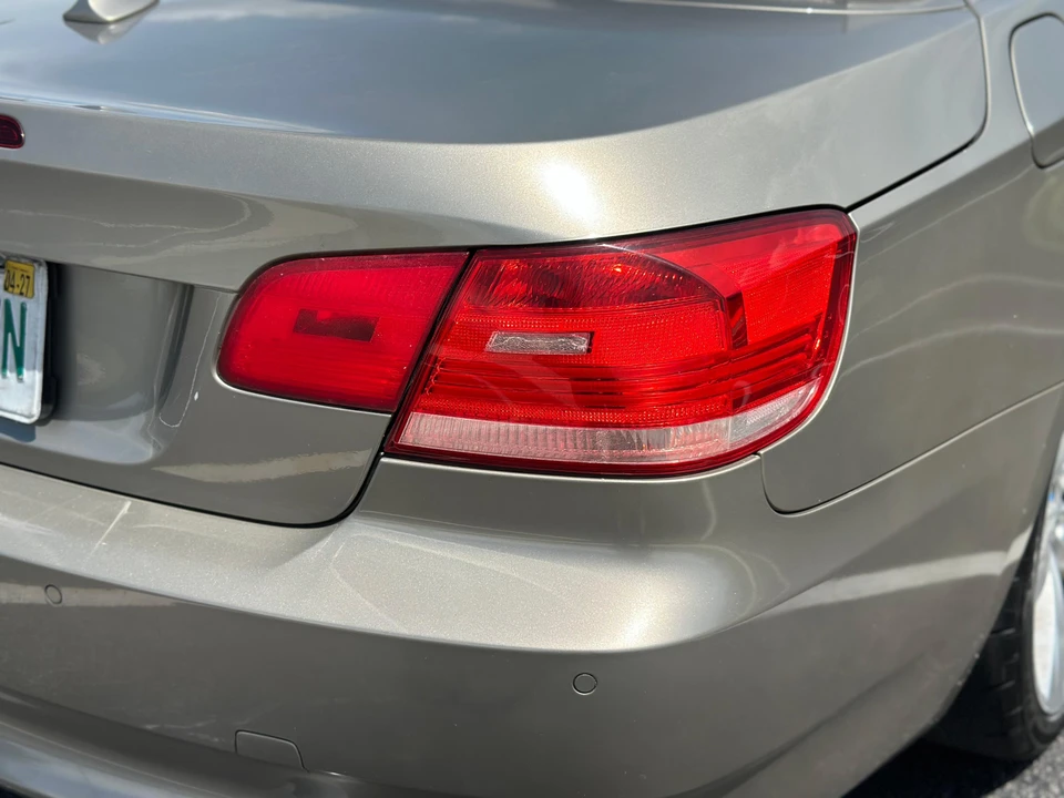 2008 BMW E93 335i Convertible - Image 31 of 31