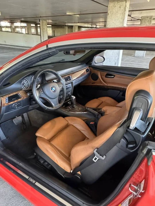 2008 BMW E93 335i Convertible - Image 11 of 23
