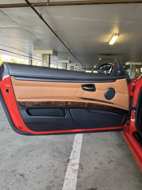 2008 BMW E93 335i Convertible - Image 10 of 23