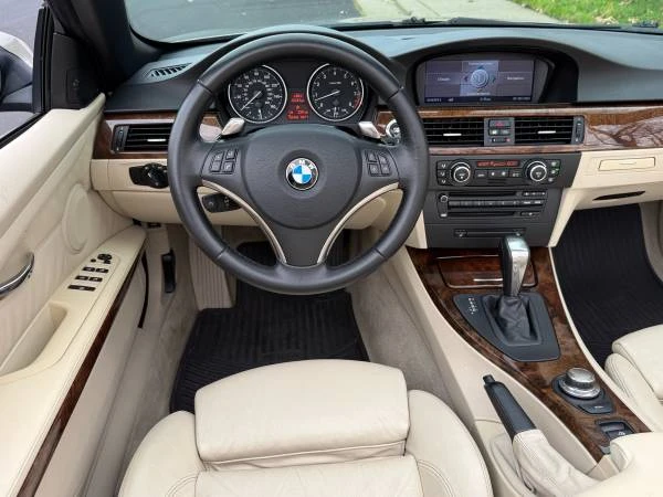 2008 BMW E93 335i Convertible - Image 13 of 21