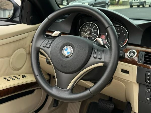 2008 BMW E93 335i Convertible - Image 17 of 21