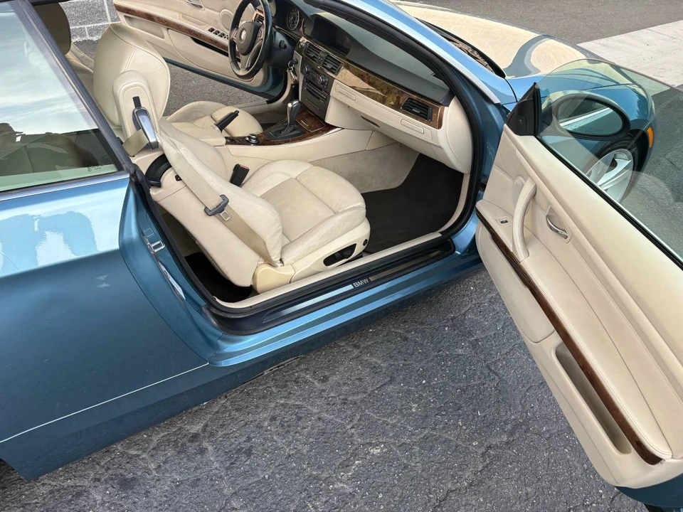 2008 BMW E93 335i Convertible - Image 8 of 22