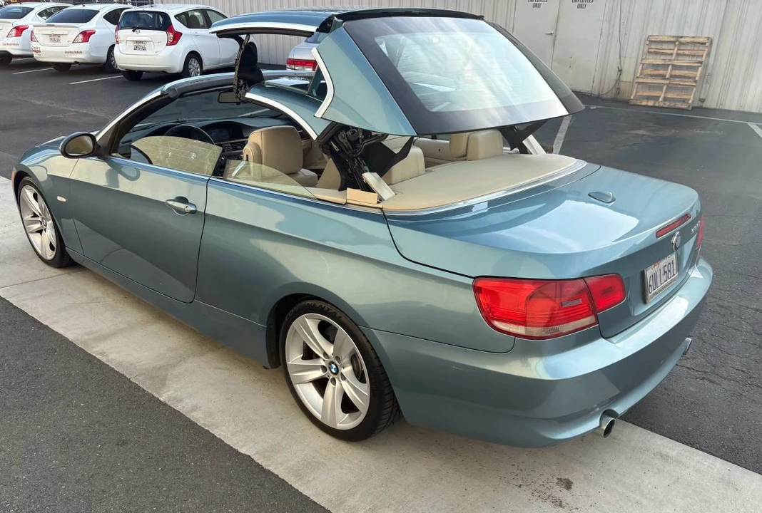 2008 BMW E93 335i Convertible - Image 13 of 22