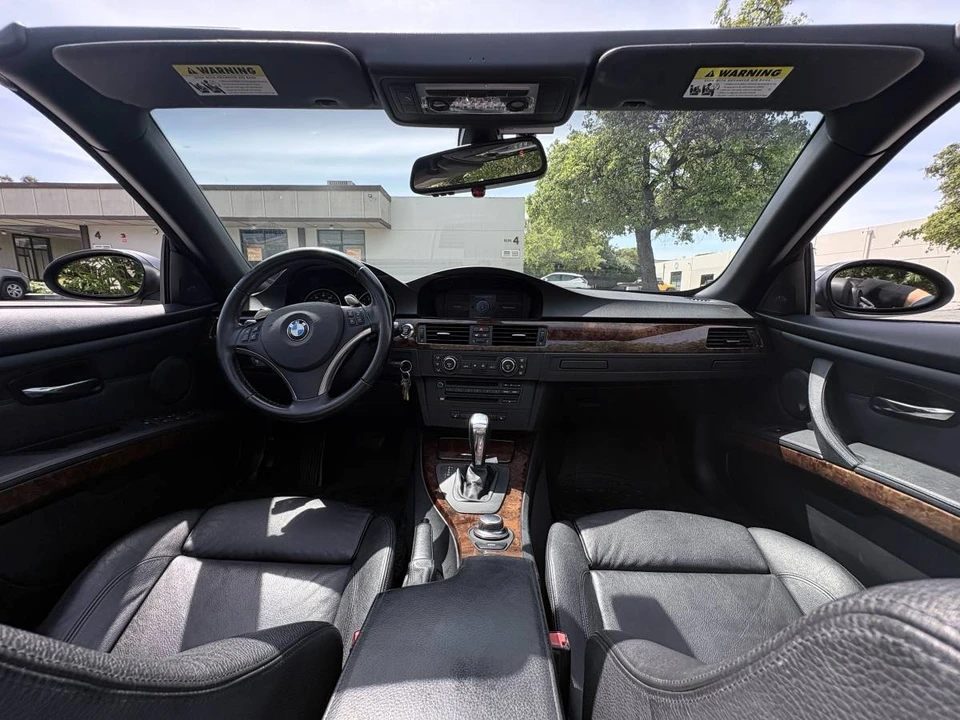 2008 BMW E93 335i Convertible - Image 5 of 6