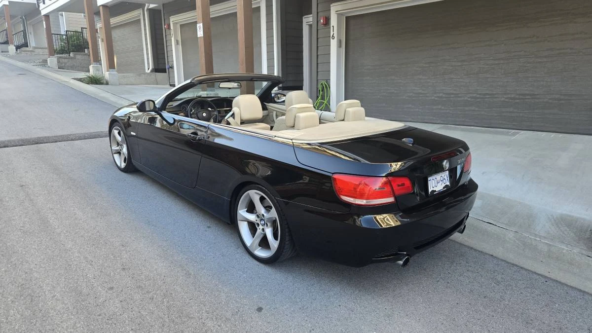 2008 BMW E93 335i Convertible - Image 11 of 20