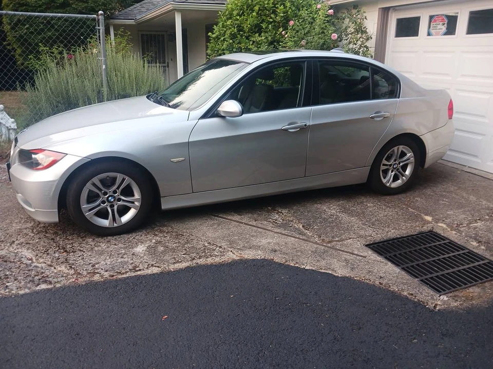 2008 BMW E90 335i Sedan - Image 14 of 15