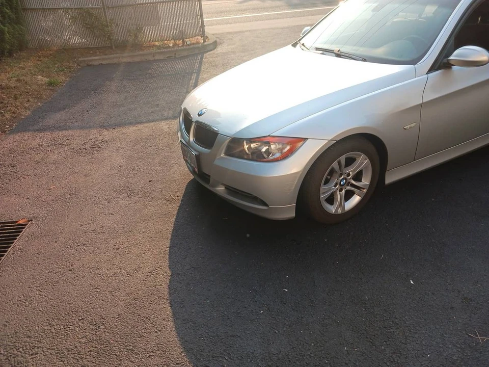 2008 BMW E90 335i Sedan - Image 2 of 15