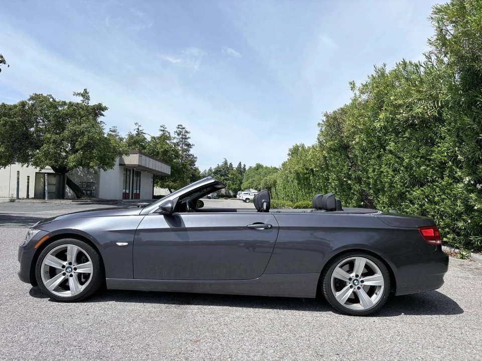 2008 BMW E93 335i Convertible - Image 4 of 6