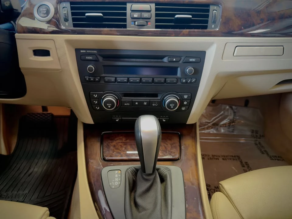 2008 BMW E90 335i Sedan - Image 16 of 20
