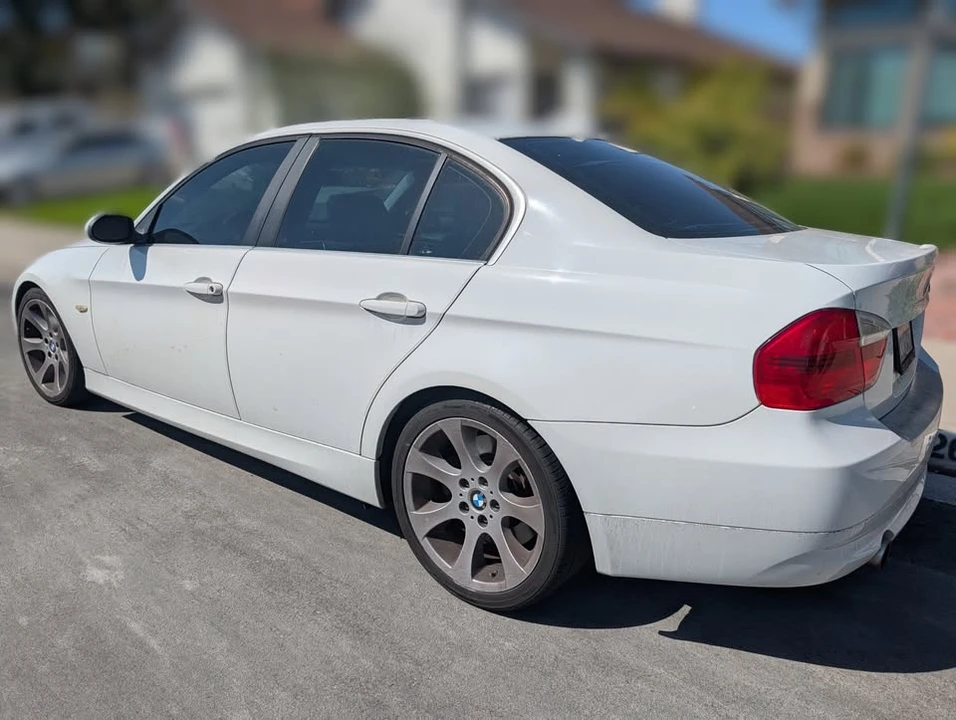 2008 BMW E90 335i Sedan - Image 4 of 16