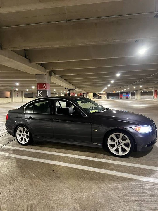 2008 BMW E90 335i Sedan - Image 3 of 24