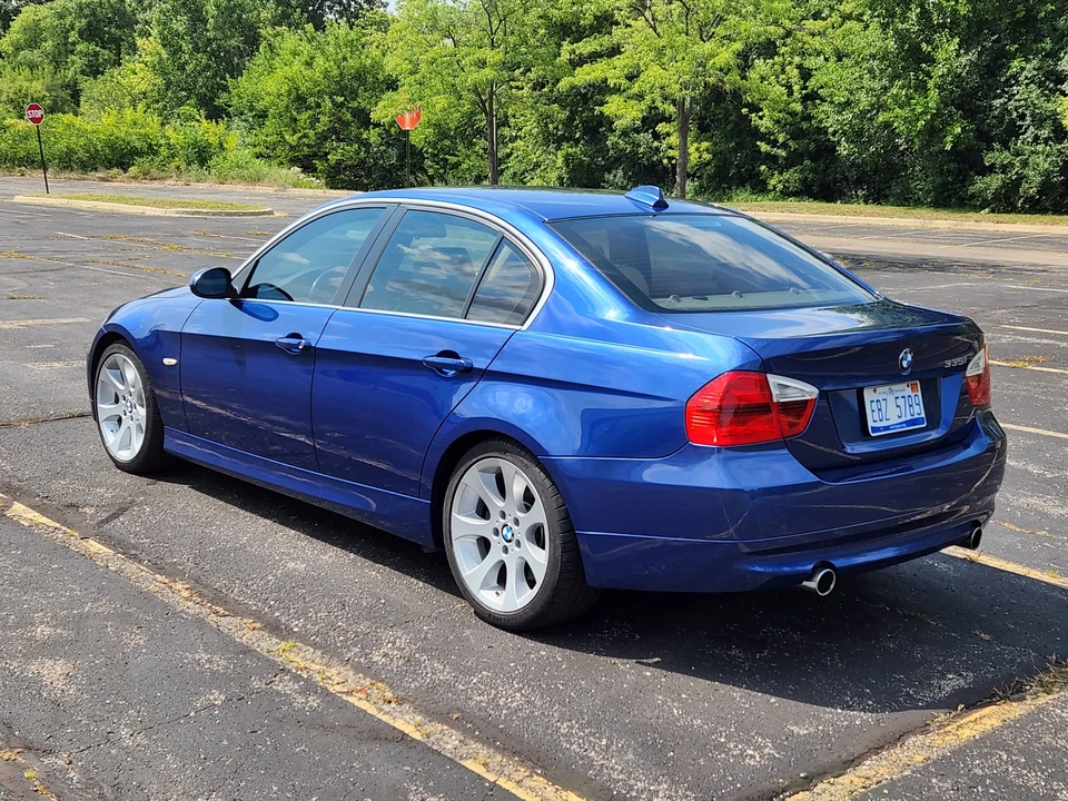 2008 BMW E90 335i Sedan - Image 10 of 31