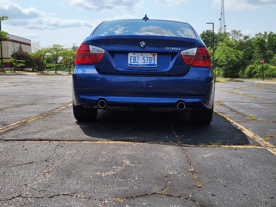 2008 BMW E90 335i Sedan - Image 9 of 31