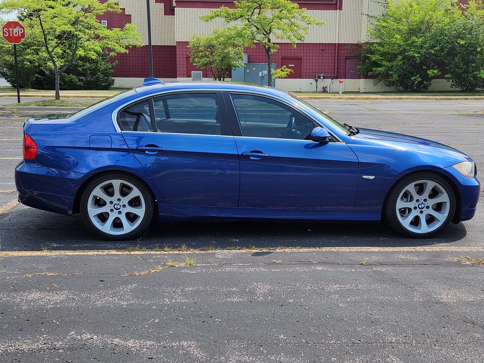 2008 BMW E90 335i Sedan - Image 6 of 31
