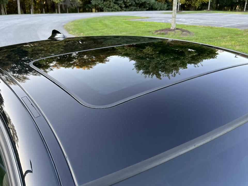 2008 BMW E90 335i Sedan - Image 14 of 31