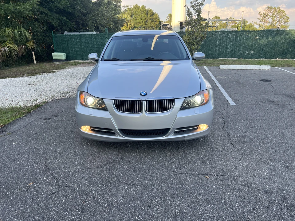 2008 BMW E90 335i Sedan - Image 6 of 31