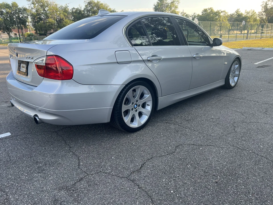 2008 BMW E90 335i Sedan - Image 10 of 31