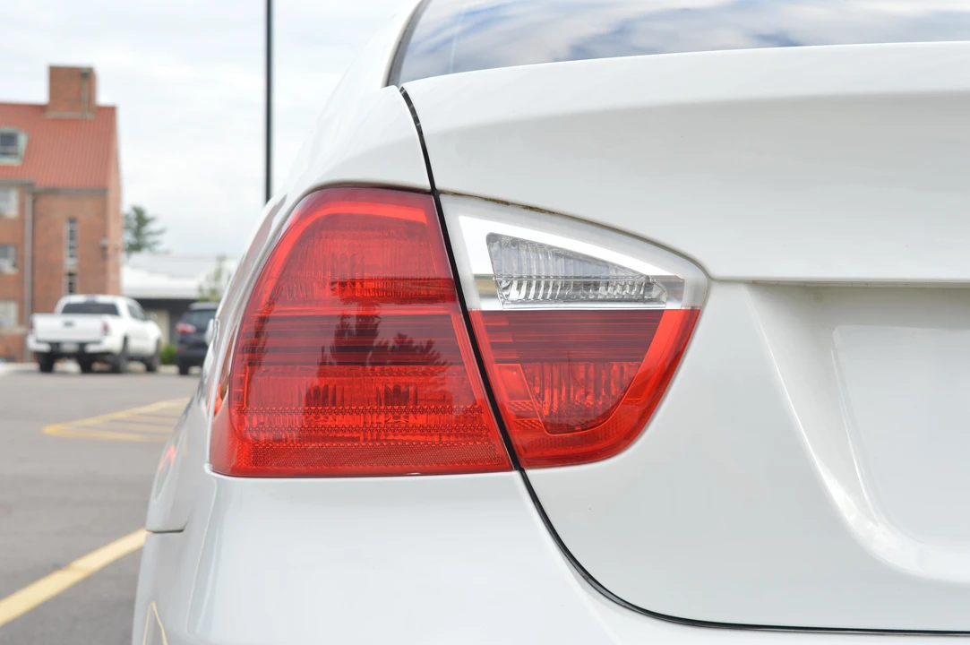2008 BMW E90 335i Sedan - Image 30 of 31