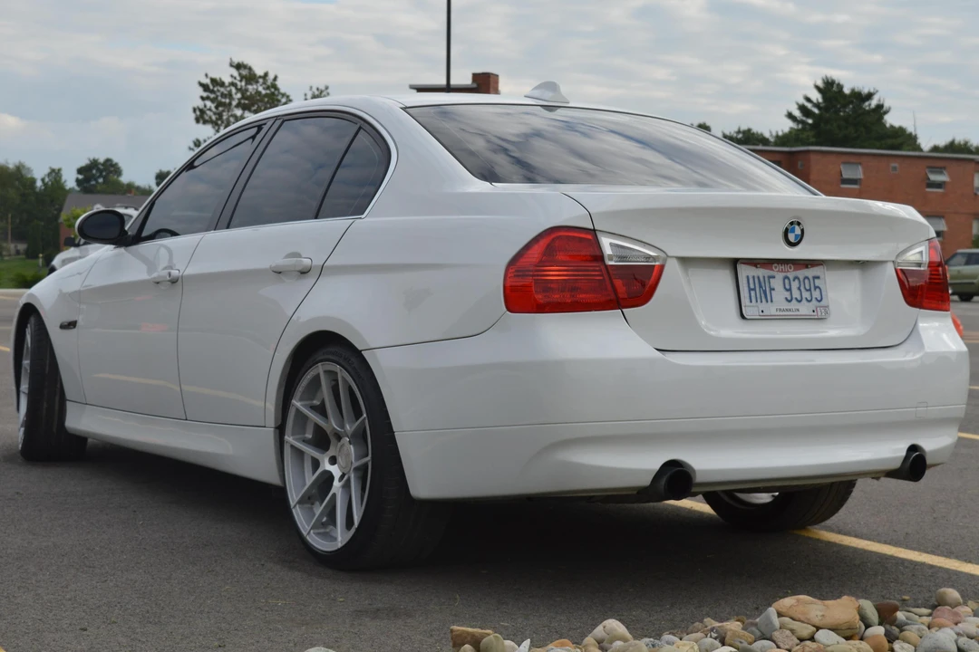 2008 BMW E90 335i Sedan - Image 4 of 31