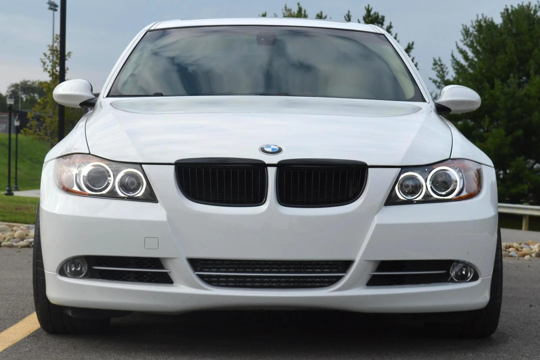 2008 BMW E90 335i Sedan - Image 2 of 31