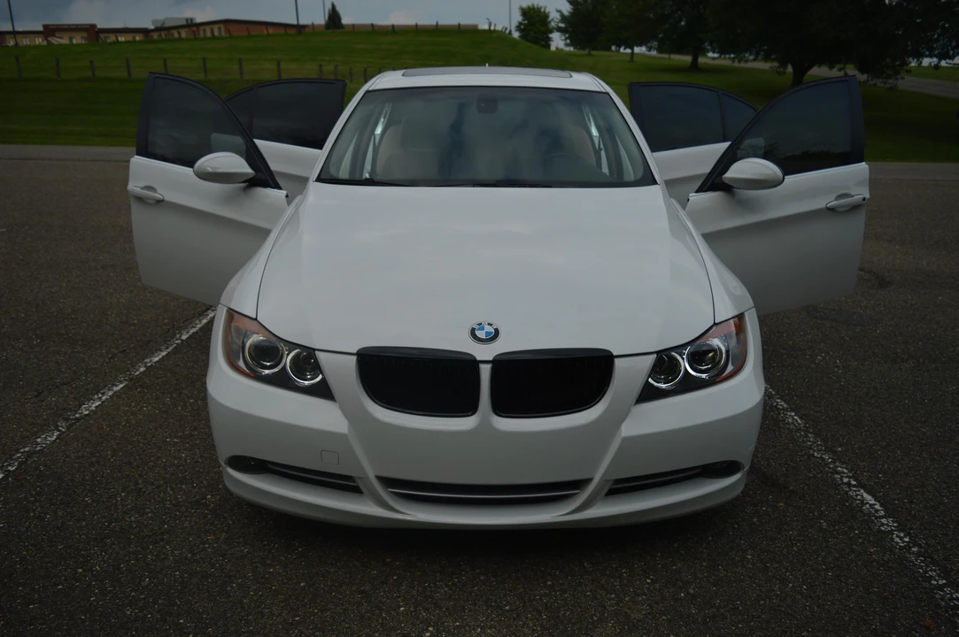 2008 BMW E90 335i Sedan - Image 15 of 31